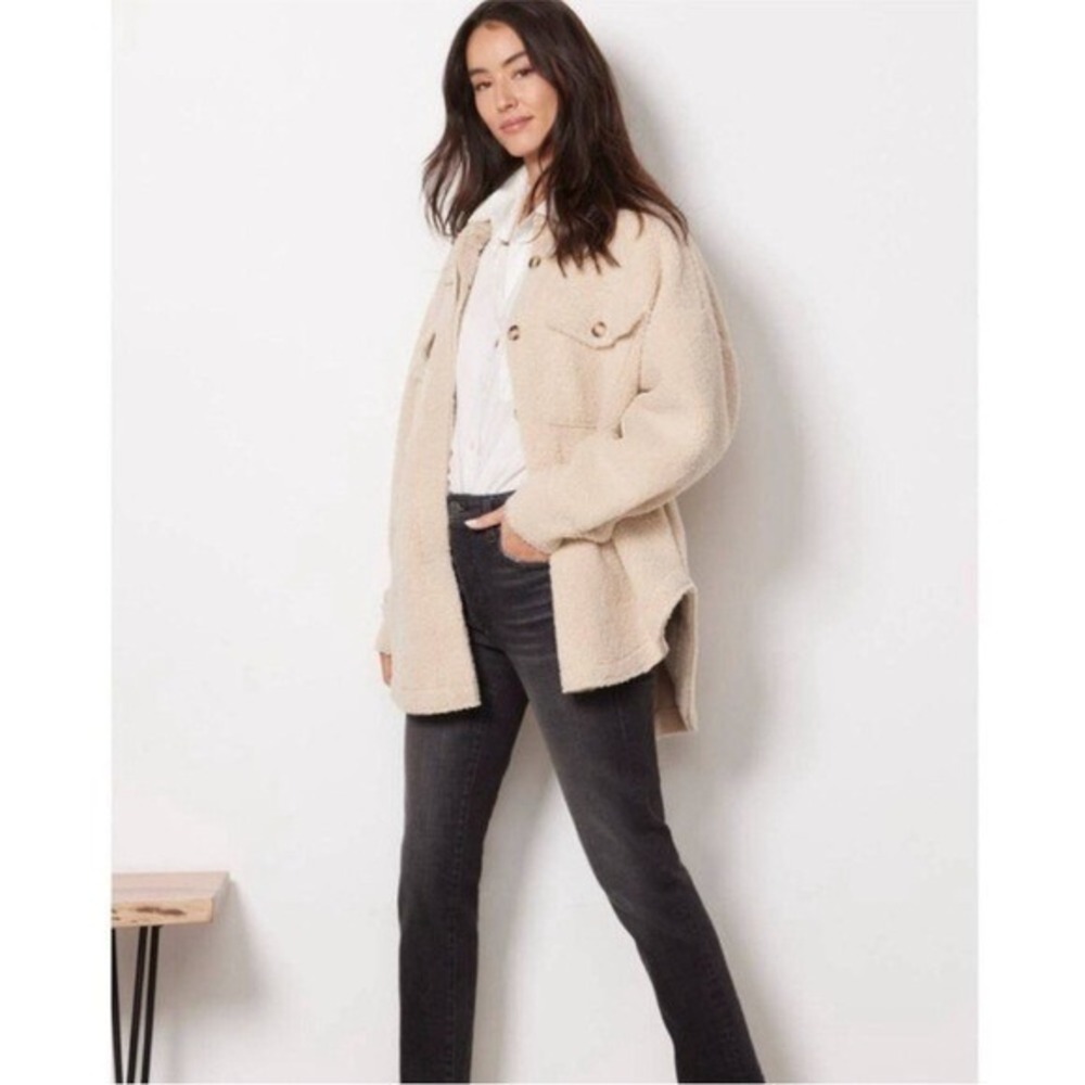 NWT! Good American Sherpa Shacket - Size 1/2 (Small/Medium) Cream Oversized • - Picture 8 of 13